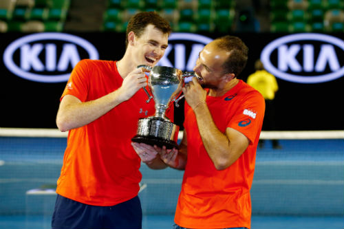 Australian Open ngày 13: Anh trai Murray vô địch đôi nam - 1
