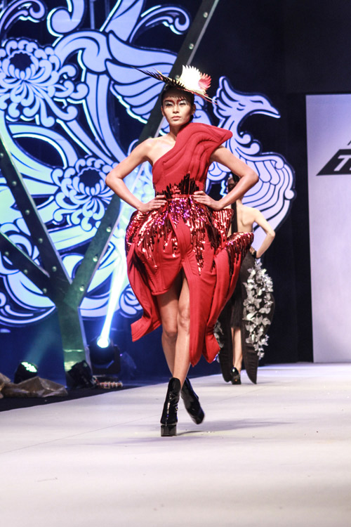 Tiến Truyển đăng quang Project Runway mùa 3 - 3