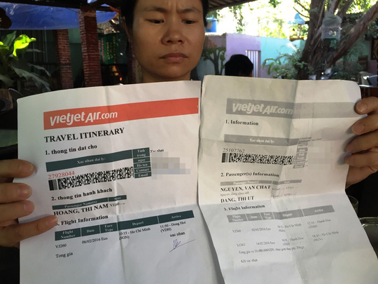 Nhẫn tâm lừa tiền vé máy bay của công nhân nghèo - 1