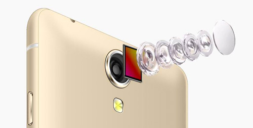 “Chen chân” chờ mua điện thoại Nhật Arbutus AR5 về ăn Tết - 4