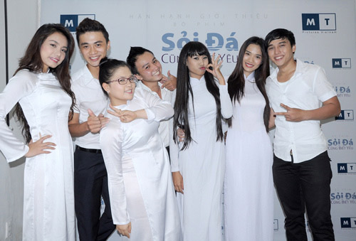 Khi “sỏi đá” cũng biết yêu - 4