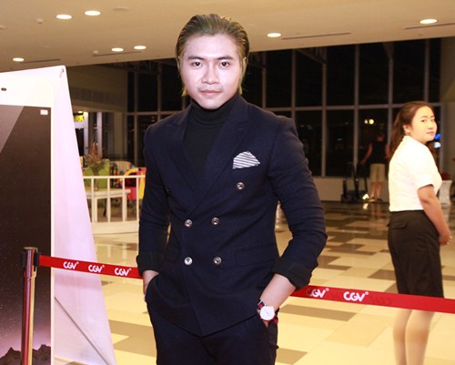 'Nàng tiên 9x' mặc hở táo bạo ra mắt phim kinh dị - 6