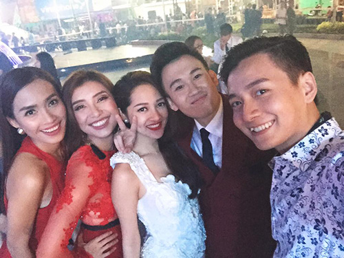 Facebook sao 2/2: Hà Hồ muốn 'nối lại' với Quốc Cường - 9