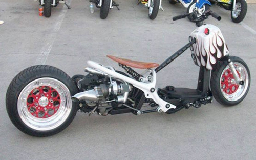 Honda Ruckus độ độc đáo của người Việt trên đất Mỹ - 2