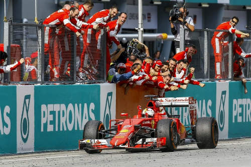 Ferrari: Lốp - nhân tố quan trọng mới trong chiến dịch 2016 - 1