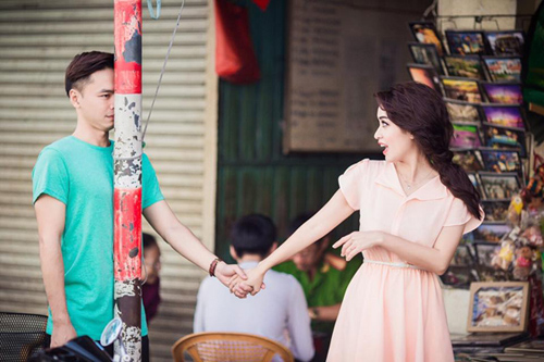 Facebook sao 3/2: Cao Thái Sơn khoe ngực trần khi vào bếp - 8