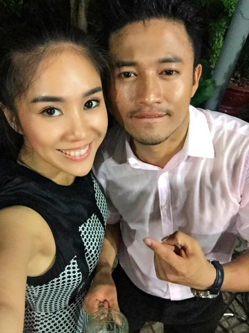 Facebook sao 3/2: Cao Thái Sơn khoe ngực trần khi vào bếp - 7