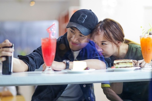 Hành trình chinh phục Hari Won 'mật ngọt' của Trấn Thành - 2
