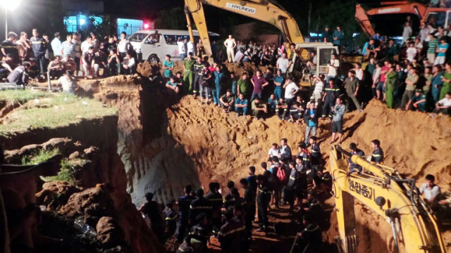 Thăm lại bé gái trở về từ cõi chết nơi giếng sâu - 3