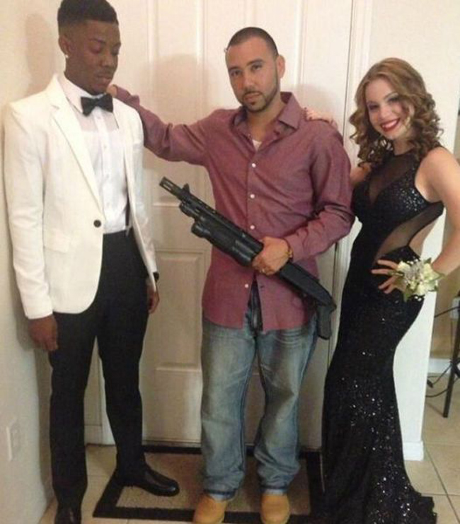 Như thế này thì anh em đỡ làm sao nổi - 7