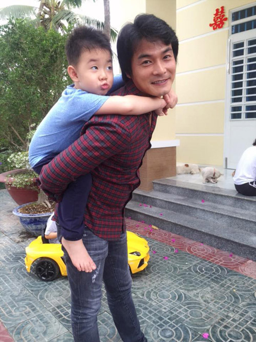 Facebook sao 7/2: Hari won vô tội, Trấn Thành sét ái tình - 12