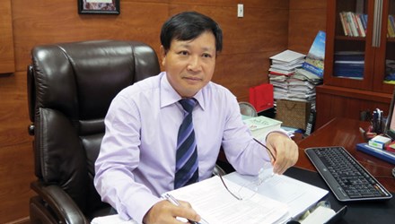 Nên để các trường 'tự đứng' bằng đôi chân mình - 1