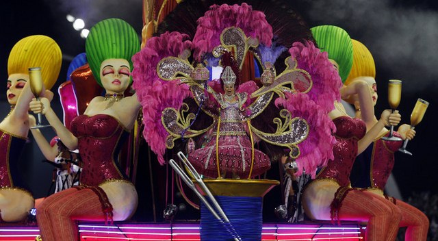 Bất chấp virus Zika, Brazil tổ chức carnival hoành tráng - 9