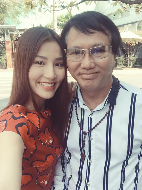 Facebook sao 9/2: Sao Việt quây quần bên gia đình vui Tết - 3