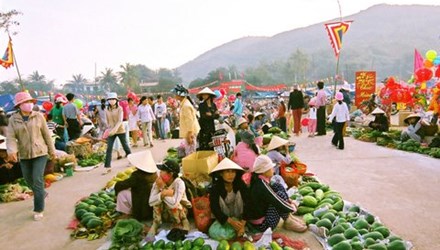 Độc đáo chợ cầu duyên ở Bình Định - 1