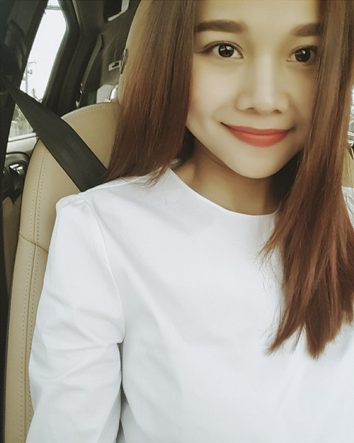 7 sao Việt đẹp 'cả hình lẫn tiếng' - 14