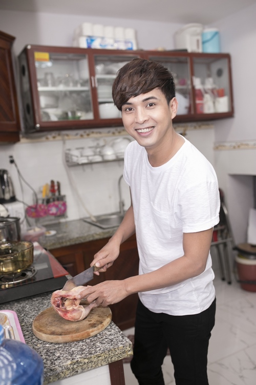 Hồ Quang Hiếu vào bếp ngày xuân - 4