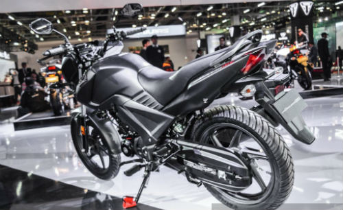 Honda CB Unicorn 160 khoác áo mới mạnh như “hùm xám” - 4