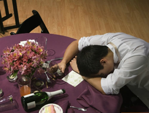 Ấm ức vì chồng say khướt suốt Tết - 2