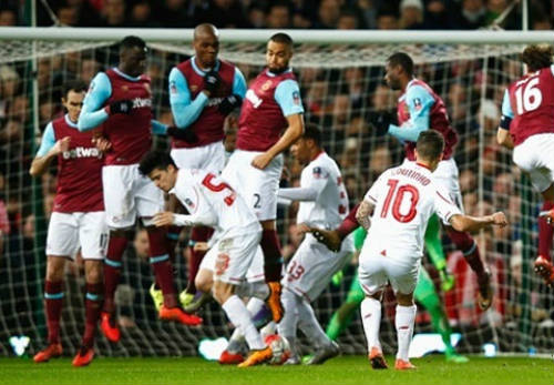 Aston Villa – Liverpool: Bộ mặt nào của "Quỷ" - 1