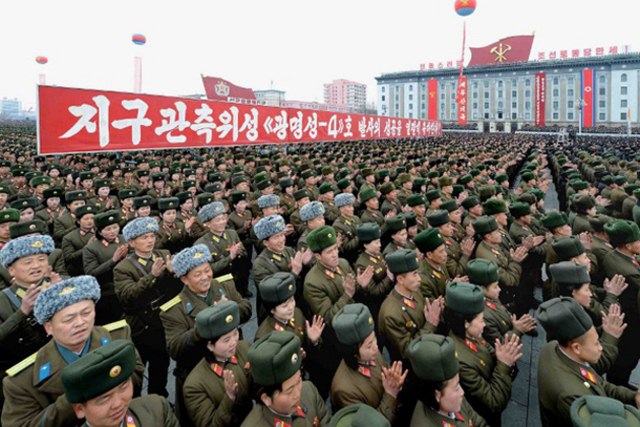 Kim Jong-un ra lệnh tích trữ lương thực 3 năm tới - 1