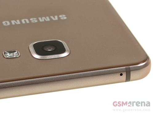 Đánh giá Galaxy A5 (2016): Giá tầm trung, cấu hình cao cấp - 10