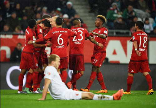 Augsburg - Bayern: "Song sát" đáng sợ - 1