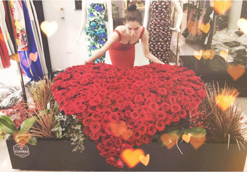 Facebook sao 15/2: Quế Vân gây sốc với tâm thư 'đá xoáy' - 4