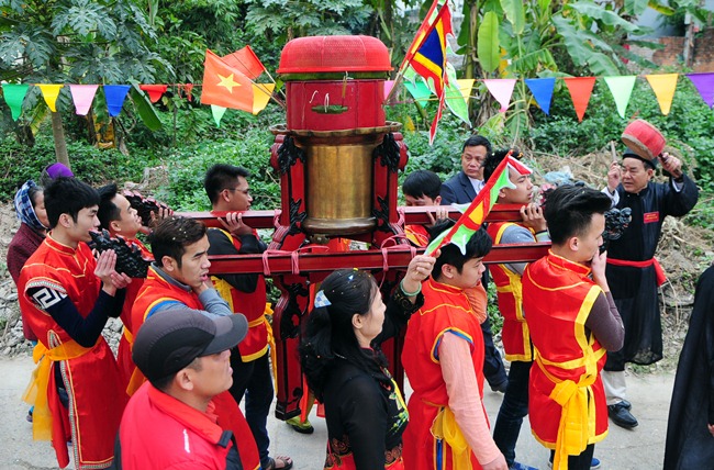 Ảnh: Độc đáo lễ rước kiệu xôi ở Hà Nội - 6