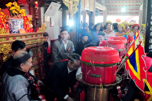 Ảnh: Độc đáo lễ rước kiệu xôi ở Hà Nội - 14