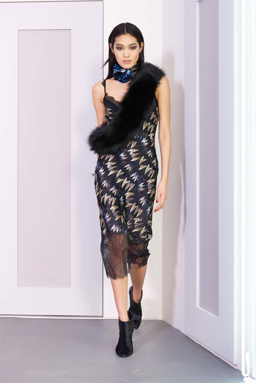 Dàn người mẫu hàng đầu nổi bật trong show của DVF - 5