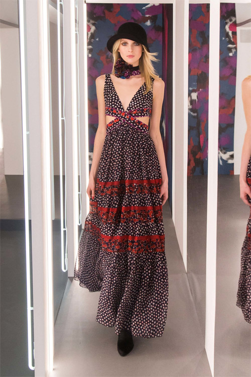 Dàn người mẫu hàng đầu nổi bật trong show của DVF - 5