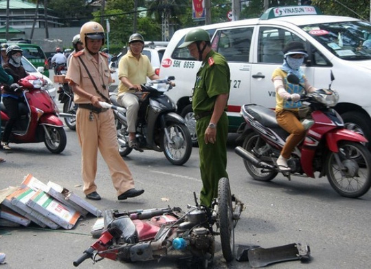 9 ngày Tết, 300 người tử vong vì tai nạn giao thông - 1
