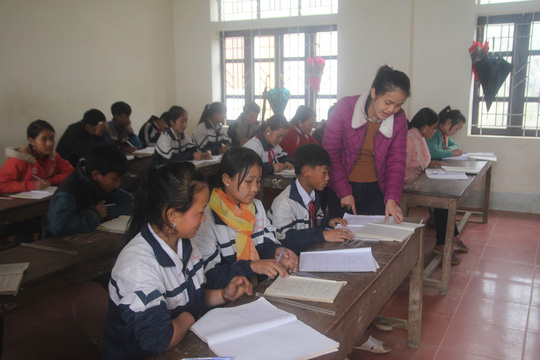 Lên “cổng trời” gieo chữ - 1