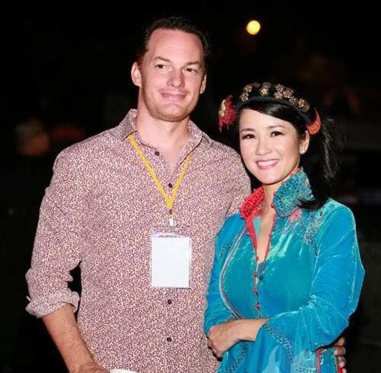 Những đám cưới sao Việt từng muốn 'giấu nhẹm' - 4