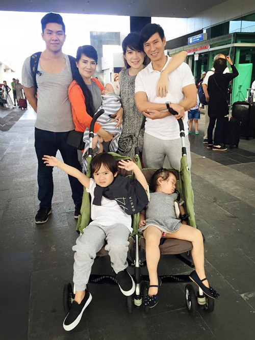 Facebook sao 17/2: Hà Hồ bị ví với 'thảm họa showbiz' - 3