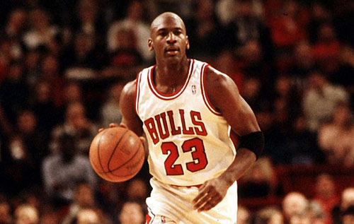Tại sao M.Jordan vẫn là huyền thoại số 1 bóng rổ? - 1