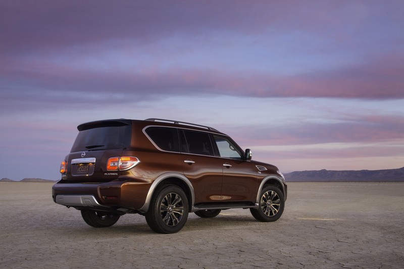 Ngắm mẫu SUV Nissan Armada 2017 mới lộ diện - 4