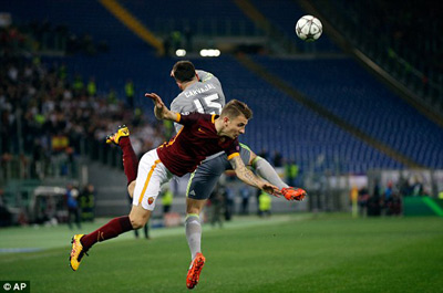 Chi tiết AS Roma – Real Madrid: 2 cú đá không thể cản (KT) - 5