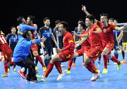 Futsal Việt Nam dùng "chiến thuật Táo quân" thắng Nhật - 1