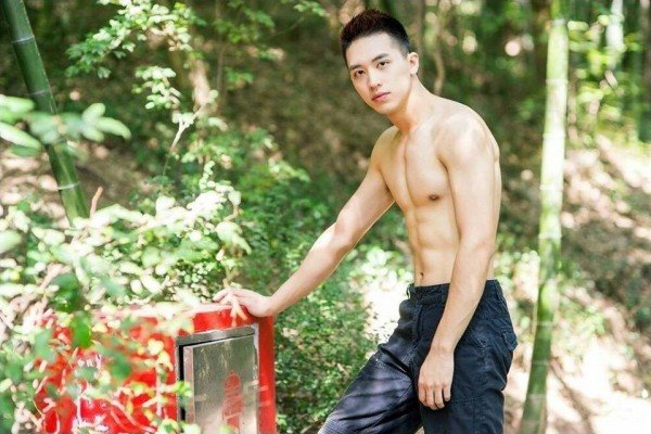 Khám phá 2 'hotboy' 9x phim đồng tính 'nghẽn mạng' TQ - 8