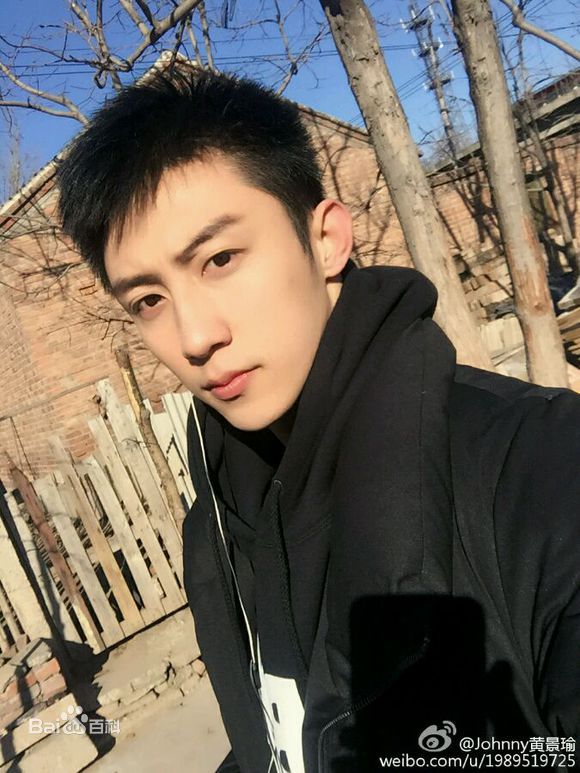 Khám phá 2 'hotboy' 9x phim đồng tính 'nghẽn mạng' TQ - 7