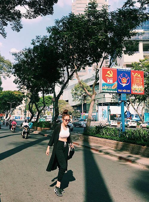 Facebook sao 18/2: Nhã Phương, Trường Giang lại bên nhau - 9