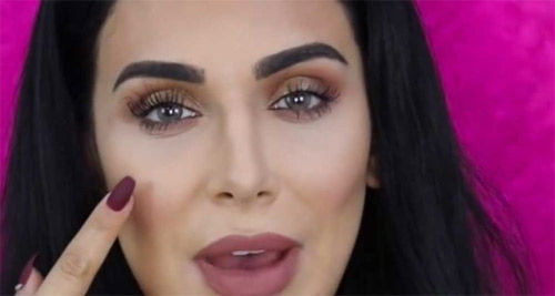 Chiêu 'độc' giúp lông mi dài tới 2cm mà không tốn kém - 7