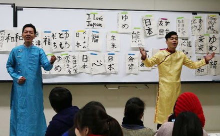 Giới trẻ nên bớt sống ảo cho đời thực hơn - 4