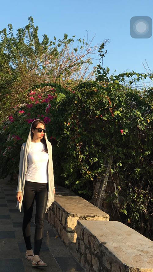 Facebook sao 19/2: Hari Won lại yêu đời sau bão scandal - 11