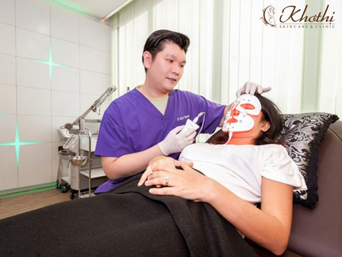 3 ngày trợ giá căng da bằng chỉ vàng với bác sĩ Singapore - 2