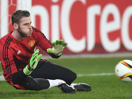 Sắp đấu Arsenal, De Gea mang tin vui cho MU - 1