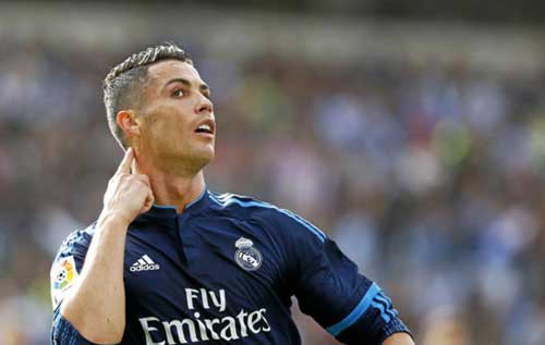 Malaga - Real Madrid: "Cánh én" Ronaldo - 1