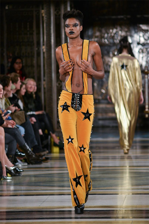 Shock với bộ sưu tập "độc, dị" nhất sàn diễn London - 3